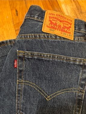 Levi's Relaxed Fit Men's Jeans - Dark Wash Blue